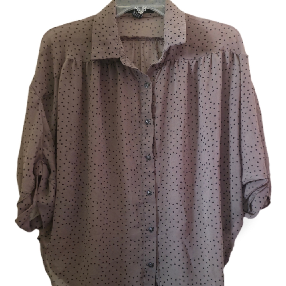 Forever 21 Size Small Semi Sheer 3/4 Sleeve Polka Dot Blouse